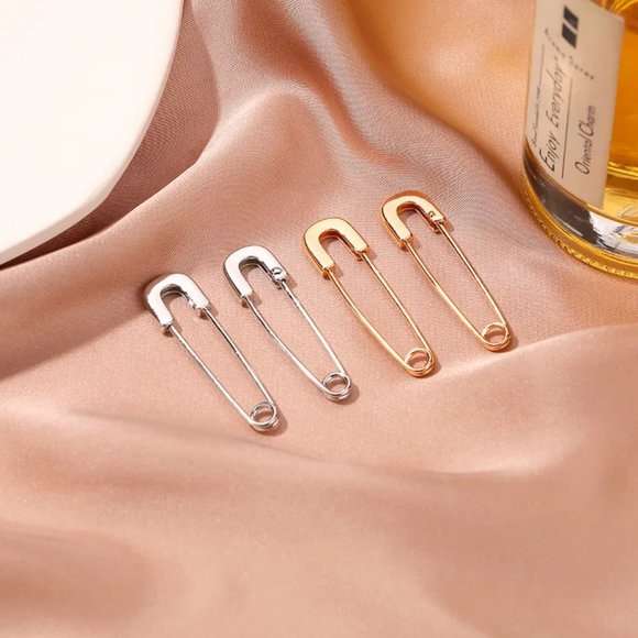 Minimalist Gold Safety Pin Earrings NEW - Picture 5 of 7